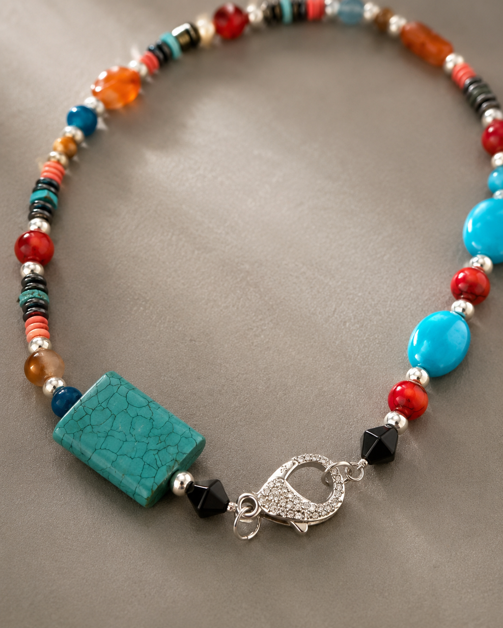 Woman’s Native American Necklace