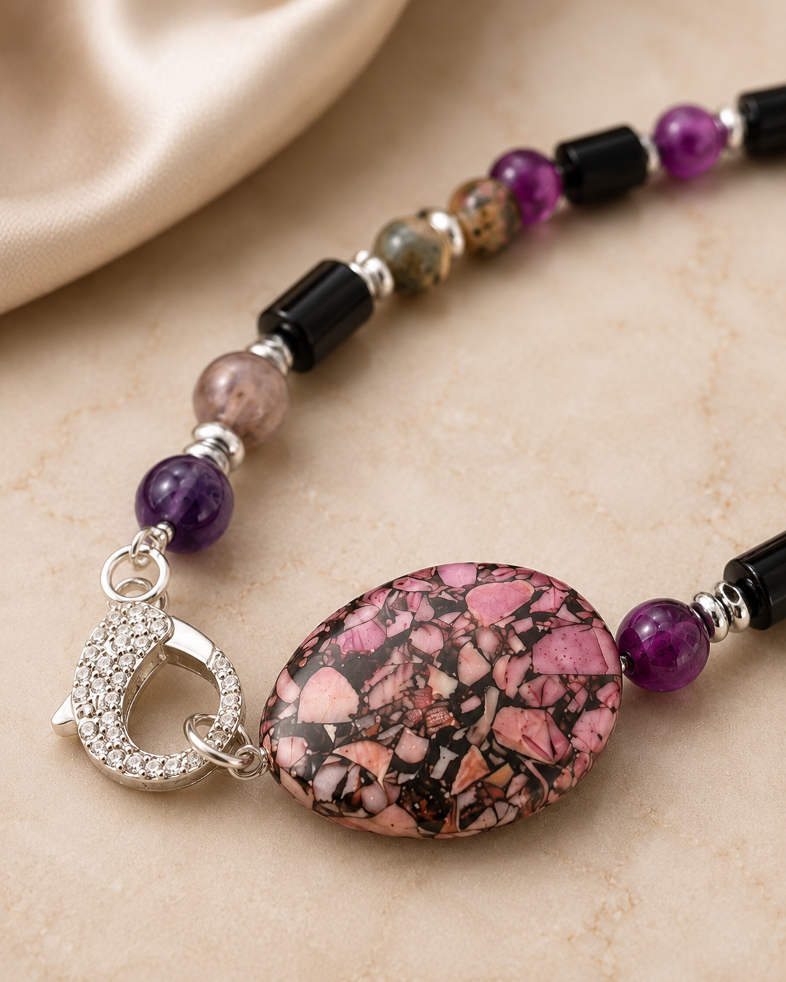 Pink Impression Jasper woman’s necklace