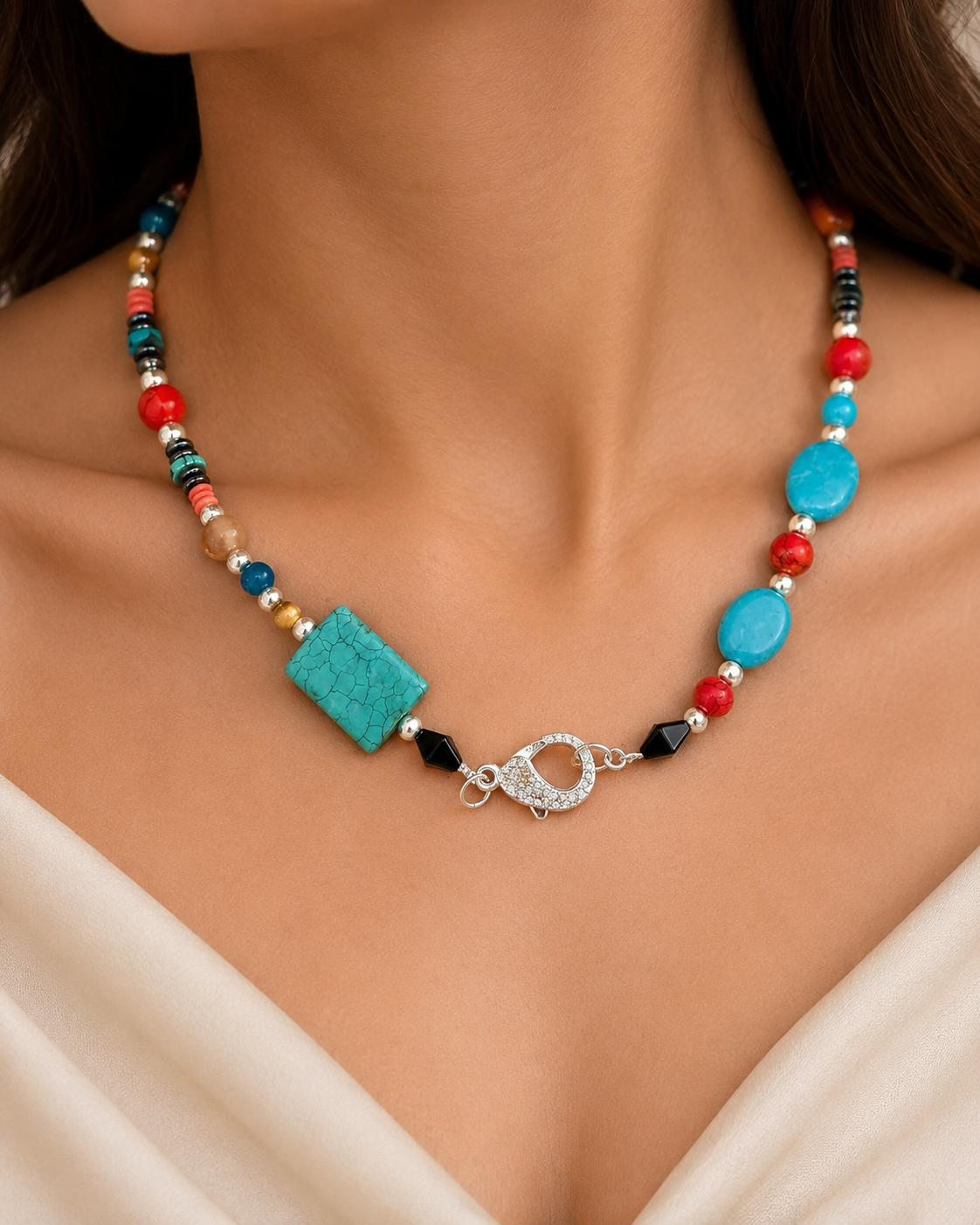Woman’s Native American Necklace