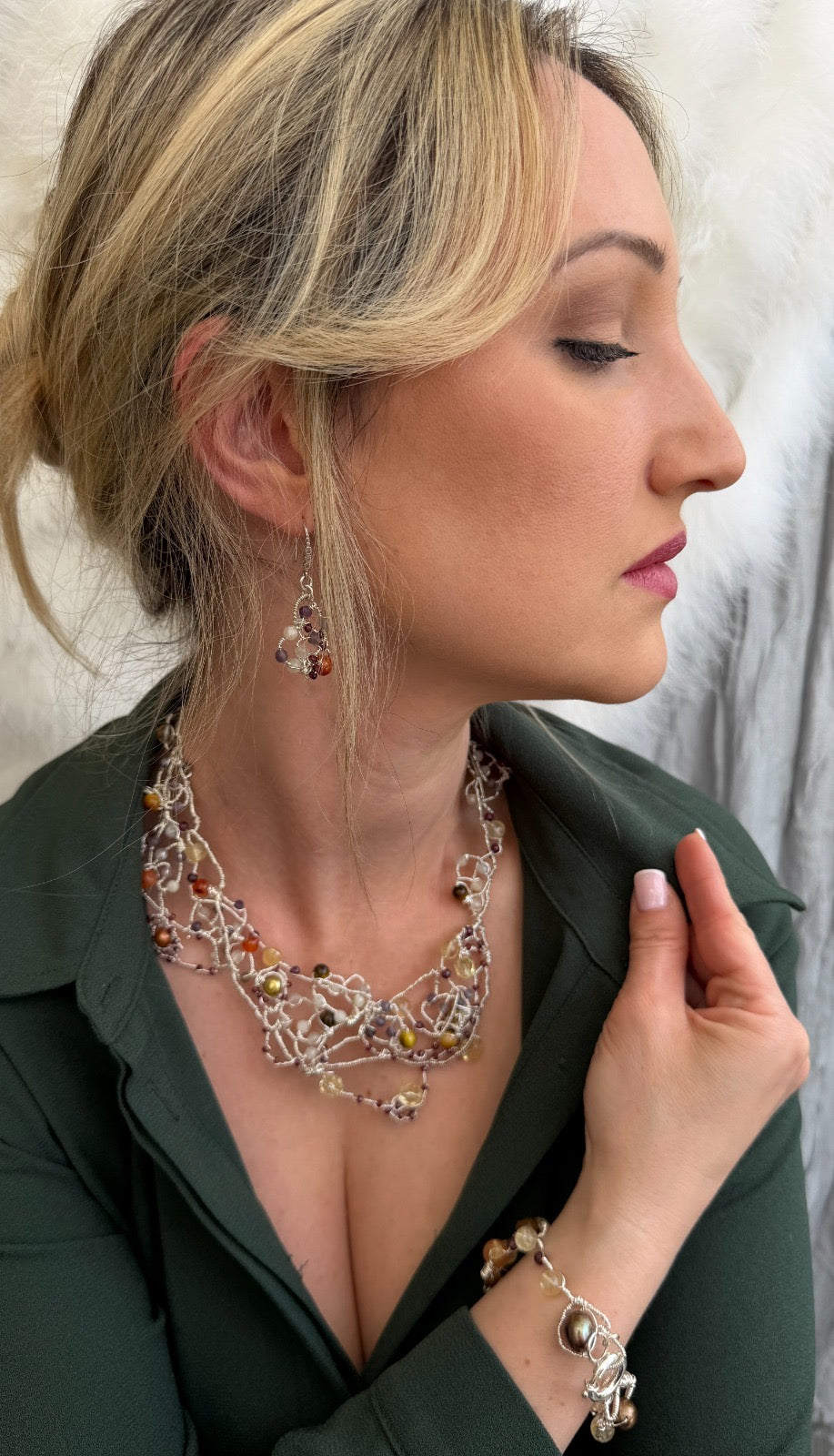 Honeyed Lace Necklace