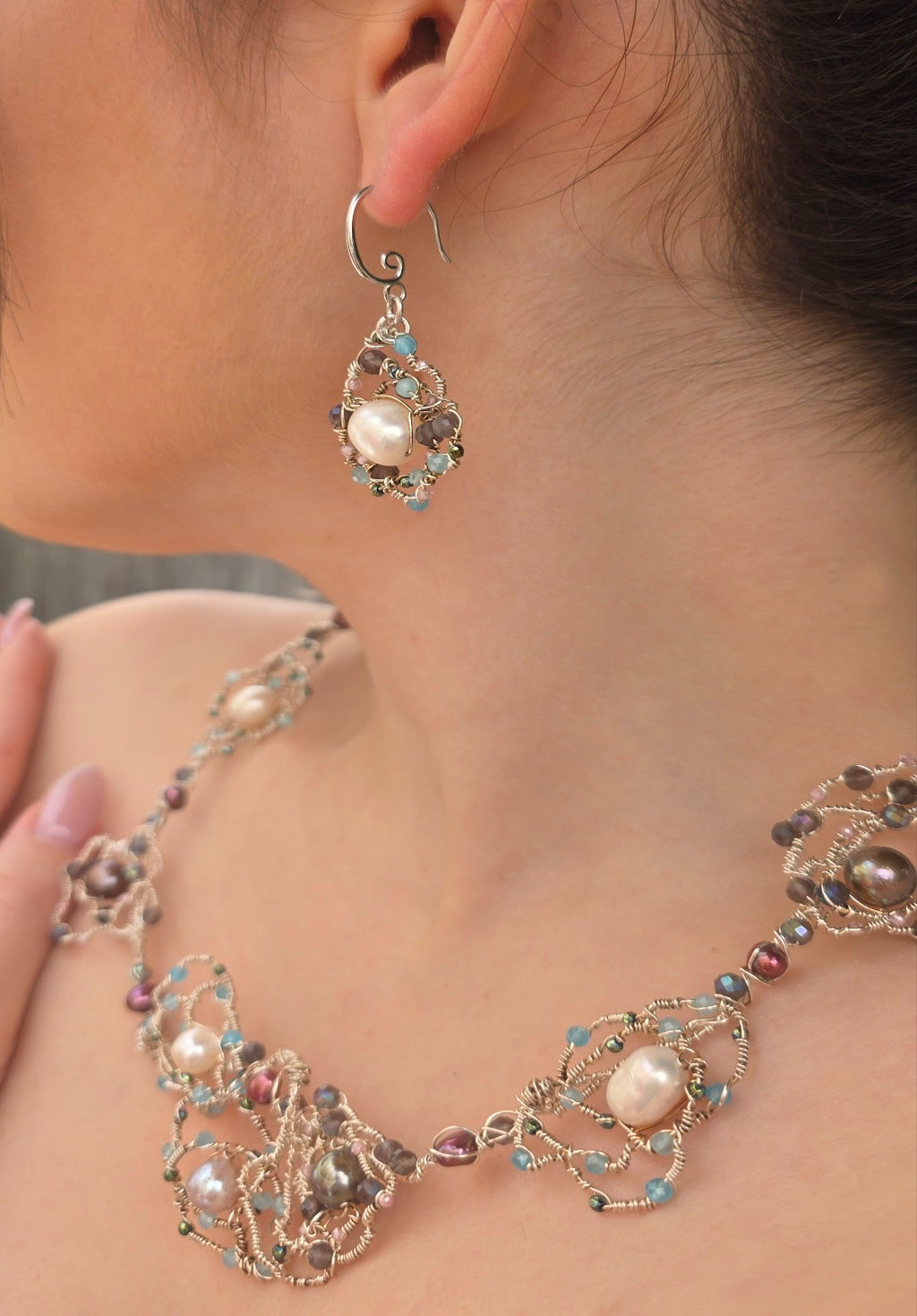 Dewdrop Waltz Earrings